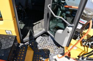 2022 Volvo A40G Truck 1993-BT