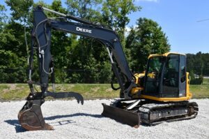 2021 Deere 85G Excavator 2004-BT