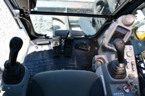 2021 Deere 85G Excavator 2004-BT