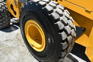 2022 BTM Deere 644P Loader 2008-BT