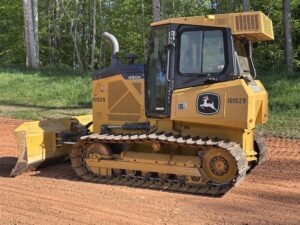 2023 DEERE 450K LGP 2015-BT