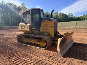 2023 DEERE 450K LGP 2015-BT