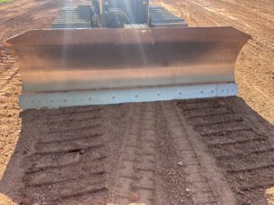 2023 DEERE 450K LGP 2015-BT