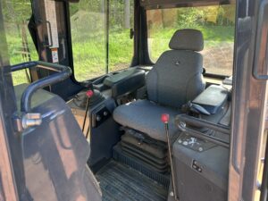 2023 DEERE 450K LGP 2015-BT
