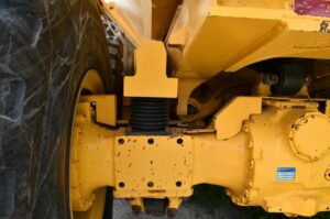 2022 Deere 260E Dump Truck 2033-BT 2022 Deere 260E Dump Truck 2033-BT