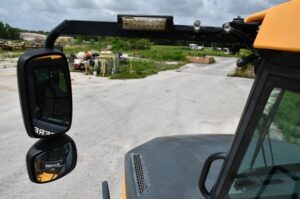2022 Deere 260E Dump Truck 2033-BT 2022 Deere 260E Dump Truck 2033-BT