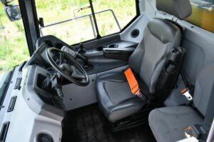 2022 Deere 260E Dump Truck 2033-BT 2022 Deere 260E Dump Truck 2033-BT