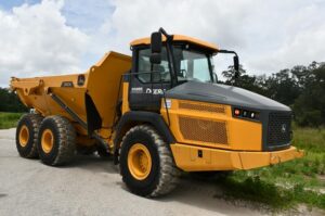 2021 Deere 260E Dump Truck 2034-BT