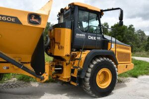 2021 Deere 260E Dump Truck 2034-BT