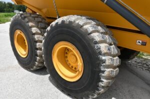 2021 Deere 260E Dump Truck 2034-BT