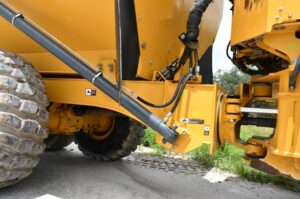 2021 Deere 260E Dump Truck 2034-BT