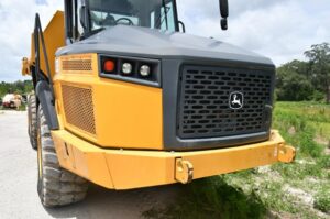 2021 Deere 260E Dump Truck 2034-BT