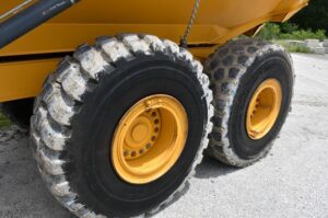2021 Deere 260E Dump Truck 2034-BT