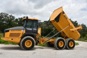 2021 Deere 260E Dump Truck 2034-BT