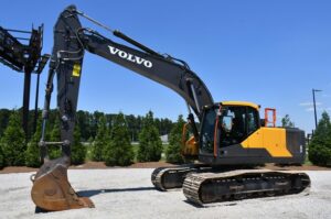 2020 Volvo EC220EL excavator 2028-BT