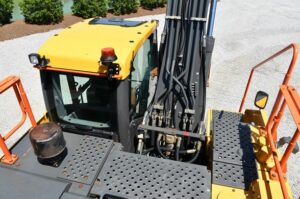 2020 Volvo EC220EL excavator 2028-BT