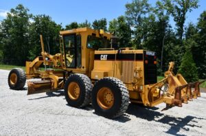 2002 Cat 140H Grader 2040-BT 2002 Cat 140H Grader 2040-BT