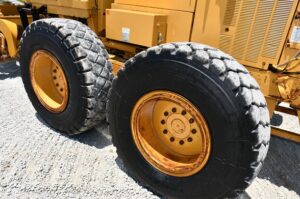 2002 Cat 140H Grader 2040-BT 2002 Cat 140H Grader 2040-BT