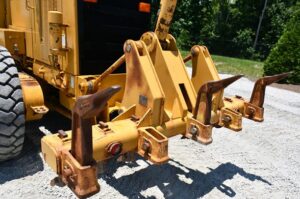 2002 Cat 140H Grader 2040-BT 2002 Cat 140H Grader 2040-BT