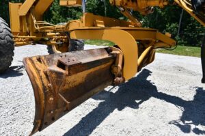 2002 Cat 140H Grader 2040-BT 2002 Cat 140H Grader 2040-BT