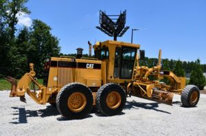 2002 Cat 140H Grader 2040-BT 2002 Cat 140H Grader 2040-BT