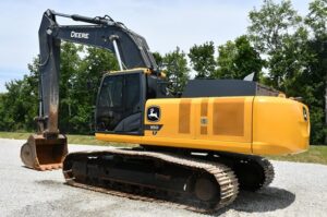 2023 Deere 350P Excavator 2031-BT