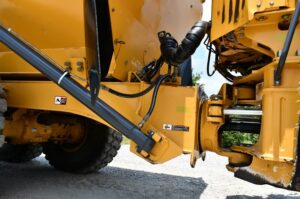 2018 Deere 260E Dump Truck 2043-BT