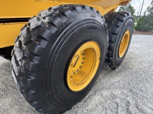 2018 Deere 260E Dump Truck 2043-BT