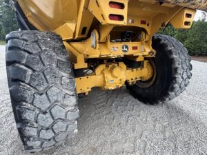 2018 Deere 260E Dump Truck 2043-BT
