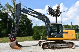 2019 Deere 160G LC Excavator 2037-BT