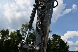 2019 Deere 160G LC Excavator 2037-BT