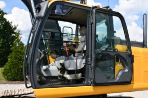 2019 Deere 160G LC Excavator 2037-BT