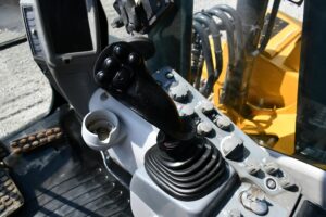 2019 Deere 160G LC Excavator 2037-BT
