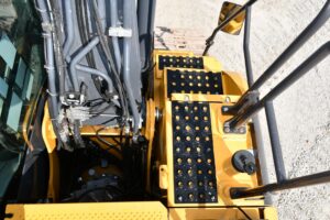 2019 Deere 160G LC Excavator 2037-BT