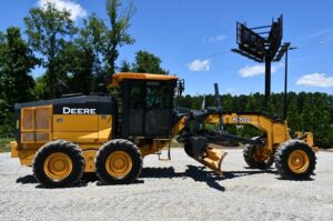 2019 Deere 670G Grader 2024-TU 2019 Deere 670G Grader 2024-TU