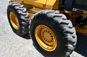 2019 Deere 670G Grader 2024-TU 2019 Deere 670G Grader 2024-TU