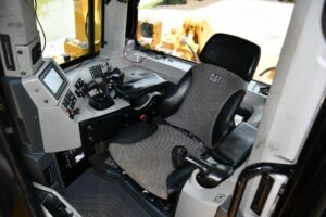 2019 Cat D8T Dozer 2022-BT