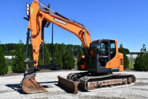 2019 Doosan DX140LCR-5 Excavator 2035-BT 2019 Doosan DX140LCR-5 Excavator 2035-BT