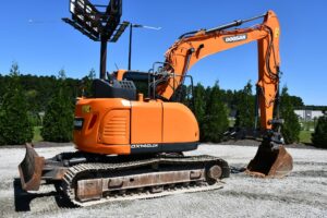 2019 Doosan DX140LCR-5 Excavator 2035-BT 2019 Doosan DX140LCR-5 Excavator 2035-BT