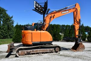 2019 Doosan DX140LCR-5 Excavator 2035-BT 2019 Doosan DX140LCR-5 Excavator 2035-BT