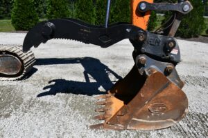 2019 Doosan DX140LCR-5 Excavator 2035-BT 2019 Doosan DX140LCR-5 Excavator 2035-BT