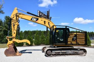 2018 Caterpillar 323 Excavator 2065-BB 2018 Caterpillar 323 Excavator 2065-BB