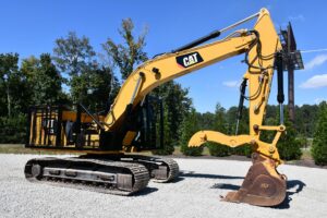 2018 Caterpillar 323 Excavator 2065-BB 2018 Caterpillar 323 Excavator 2065-BB
