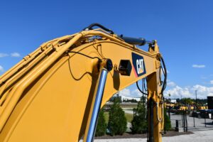 2018 Caterpillar 323 Excavator 2065-BB 2018 Caterpillar 323 Excavator 2065-BB