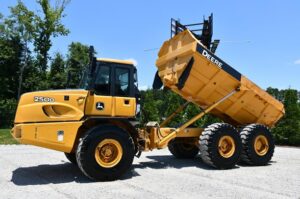2012 Deere 250D Dump Truck 2066-BB