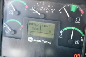 2012 Deere 250D Dump Truck 2066-BB