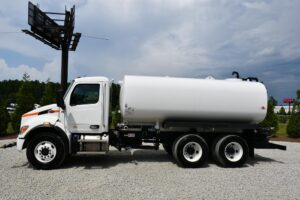2025 Peterbuilt 548 Water Truck 2093-BT