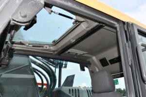 2018 Volvo ECR235EL Excavator 2082-AJ