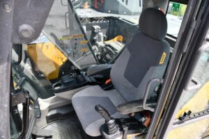 2018 Volvo ECR235EL Excavator 2082-AJ