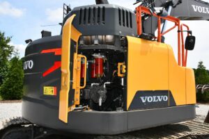 2018 Volvo ECR235EL Excavator 2082-AJ